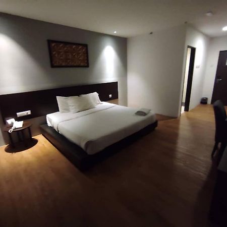 Summit Signature Hotel Oug Kuala Lumpur Exterior foto