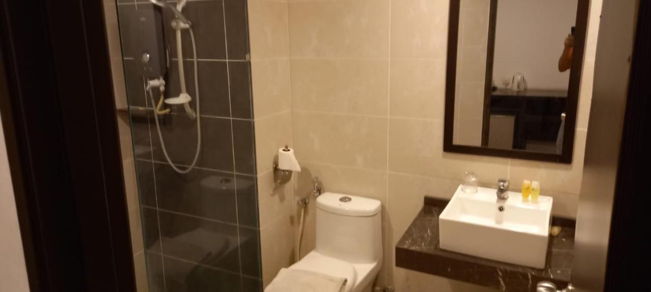 Summit Signature Hotel Oug Kuala Lumpur Exterior foto