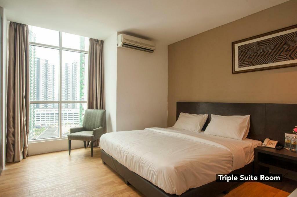 Summit Signature Hotel Oug Kuala Lumpur Exterior foto